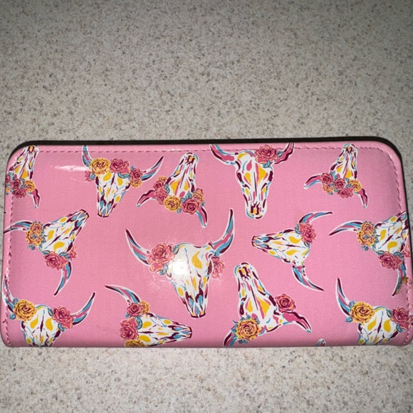 Simply Southern Zipper Wallet – Pink Cow & Floral - Picture 2 of 3
